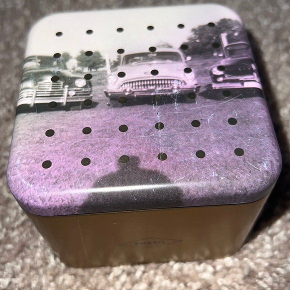 Rose Gold Fossil Watch - Picture 2 of 2